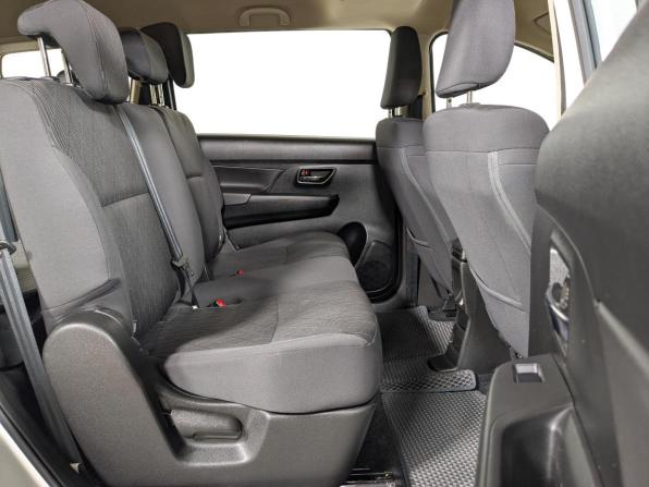 Suzuki Ertiga II Рестайлинг с пробегом 2022 года, цена 1 999 500 рублей, 49500 км, минивэн, Автокод Объявления