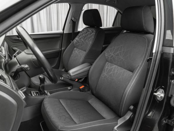Skoda Rapid I Рестайлинг с пробегом 2019 года, цена 1 190 000 рублей, 122455 км, лифтбек, Автокод Объявления