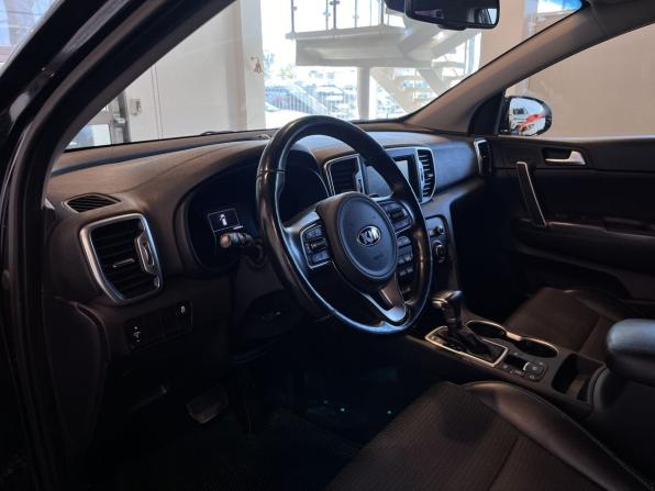 Kia Sportage IV с пробегом 2018 года, цена 1 950 000 рублей, 100805 км, внедорожник, Автокод Объявления