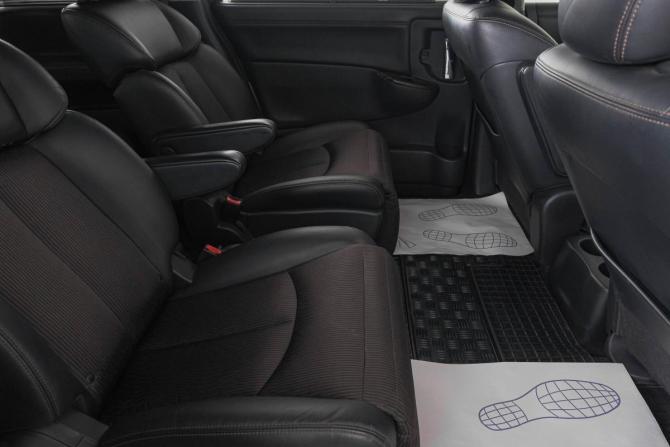 Nissan Elgrand III (E52) Рестайлинг с пробегом 2018 года, цена 3 449 000 рублей, 71000 км, минивэн, Автокод Объявления