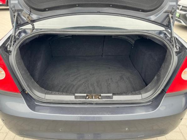 Ford Focus II Рестайлинг с пробегом 2011 года, цена 715 000 рублей, 205000 км, седан, Автокод Объявления