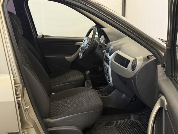 Renault Logan I Рестайлинг с пробегом 2010 года, цена 350 000 рублей, 233087 км, седан, Автокод Объявления