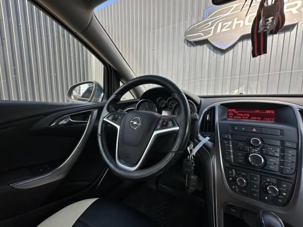 Opel Astra J с пробегом 2011 года, цена 649 000 рублей, 185000 км, хэтчбек, Автокод Объявления