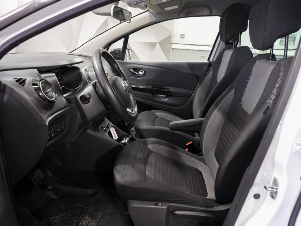 Renault Kaptur I с пробегом 2017 года, цена 1 272 000 рублей, 159871 км, внедорожник, Автокод Объявления