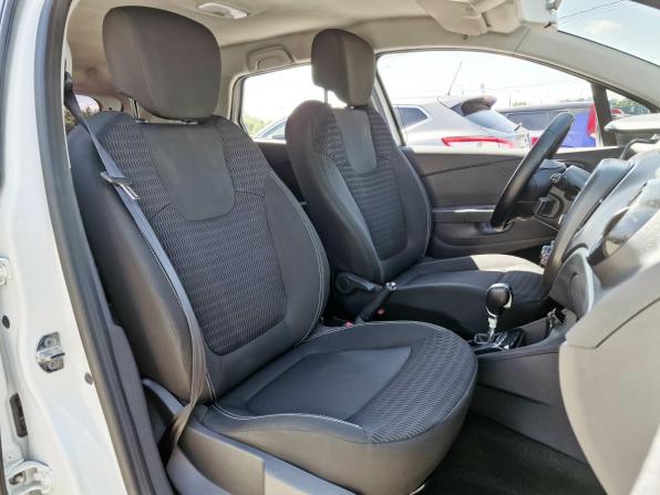 Renault Kaptur I с пробегом 2018 года, цена 1 132 000 рублей, 128968 км, внедорожник, Автокод Объявления
