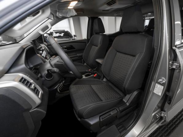 Mitsubishi L200 VI с пробегом 2025 года, цена 4 500 000 рублей, 42 км, пикап, Автокод Объявления