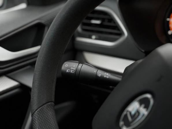 Lada (ВАЗ) Vesta I Рестайлинг (NG) с пробегом 2023 года, цена 1 279 990 рублей, 45787 км, седан, Автокод Объявления