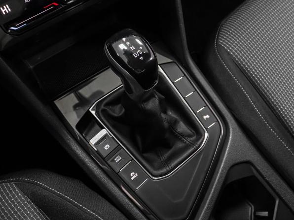 Volkswagen Tiguan II Рестайлинг с пробегом 2021 года, цена 3 599 000 рублей, 12243 км, внедорожник, Автокод Объявления