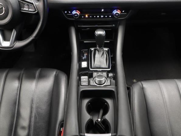 Mazda 6 III (GJ) Рестайлинг 2 с пробегом 2019 года, цена 2 350 000 рублей, 107920 км, седан, Автокод Объявления