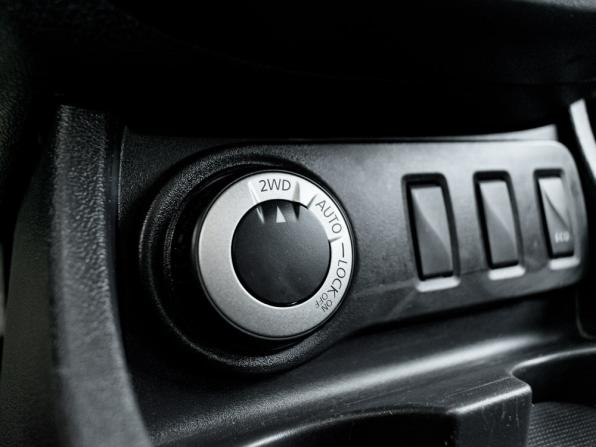 Renault Duster I Рестайлинг с пробегом 2018 года, цена 1 300 000 рублей, 124748 км, внедорожник, Автокод Объявления