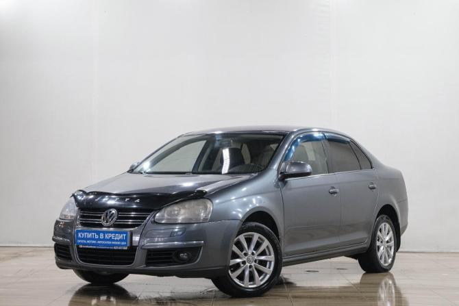 Volkswagen Jetta V с пробегом 2009 года, цена 739 000 рублей, 215000 км, седан, Автокод Объявления