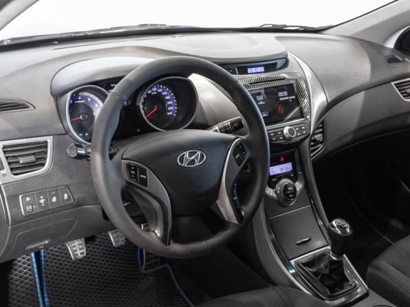 Hyundai Elantra V (MD) с пробегом 2012 года, цена 785 000 рублей, 177000 км, седан, Автокод Объявления