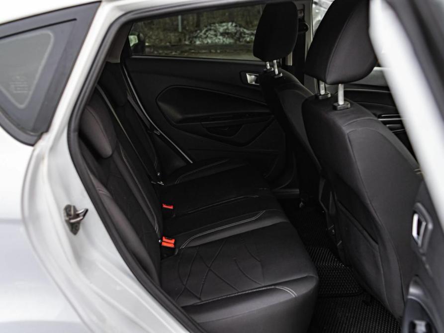 Ford Fiesta Mk6 Рестайлинг Санкт-Петербург  - изображение 10