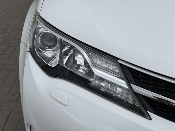 Toyota RAV4 IV (XA40) с пробегом 2015 года, цена 1 830 000 рублей, 174022 км, внедорожник, Автокод Объявления