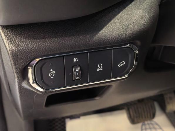 Haval Jolion I с пробегом 2023 года, цена 2 249 000 рублей, 40791 км, внедорожник, Автокод Объявления