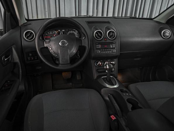 Nissan Qashqai I Рестайлинг с пробегом 2013 года, цена 1 329 000 рублей, 94315 км, внедорожник, Автокод Объявления