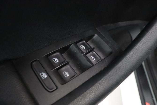 Skoda Octavia III (A7) Рестайлинг с пробегом 2018 года, цена 1 754 000 рублей, 45850 км, лифтбек, Автокод Объявления