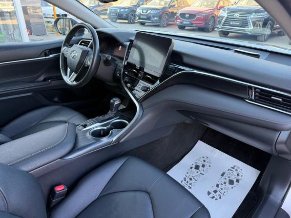 Toyota Camry VIII (XV70) Рестайлинг с пробегом 2022 года, цена 3 390 000 рублей, 60710 км, седан, Автокод Объявления
