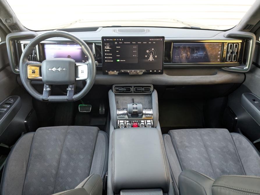 BYD FangChengBao Leopard 5 I Москва  - изображение 13