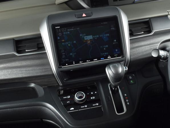 Honda Freed II Рестайлинг с пробегом 2020 года, цена 1 699 995 рублей, 82305 км, компактвэн, Автокод Объявления