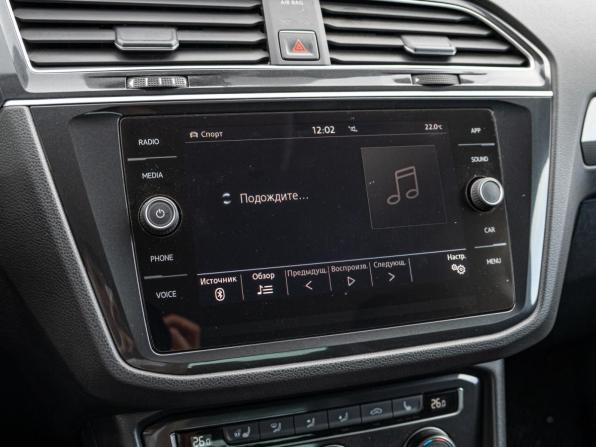 Volkswagen Tiguan II с пробегом 2018 года, цена 2 260 000 рублей, 158892 км, внедорожник, Автокод Объявления