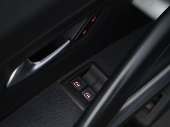 Volkswagen Scirocco III с пробегом 2013 года, цена 1 720 777 рублей, 93567 км, хэтчбек, Автокод Объявления