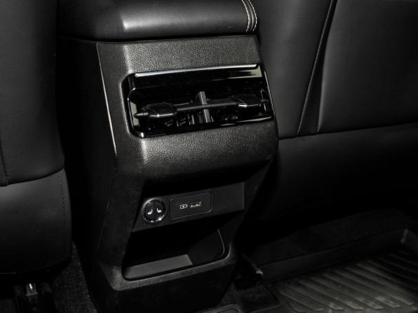 Geely Coolray I Рестайлинг 2 с пробегом 2025 года, цена 2 150 000 рублей, 11000 км, внедорожник, Автокод Объявления