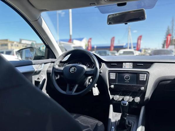 Skoda Octavia III (A7) Рестайлинг с пробегом 2020 года, цена 1 830 000 рублей, 100915 км, лифтбек, Автокод Объявления
