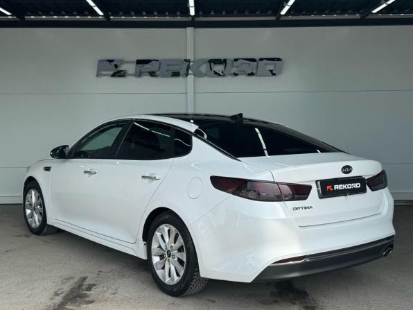 Kia Optima IV с пробегом 2016 года, цена 1 499 000 рублей, 176672 км, седан, Автокод Объявления
