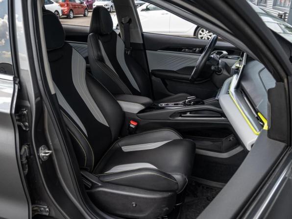 Geely Coolray I Рестайлинг с пробегом 2023 года, цена 2 030 000 рублей, 30643 км, внедорожник, Автокод Объявления