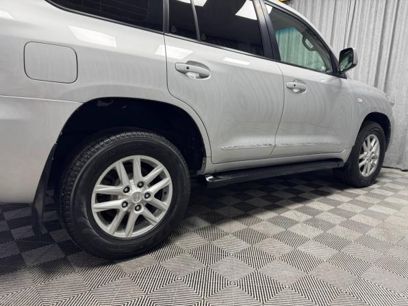 Toyota Land Cruiser 200 Series с пробегом 2008 года, цена 2 850 000 рублей, 255834 км, внедорожник, Автокод Объявления