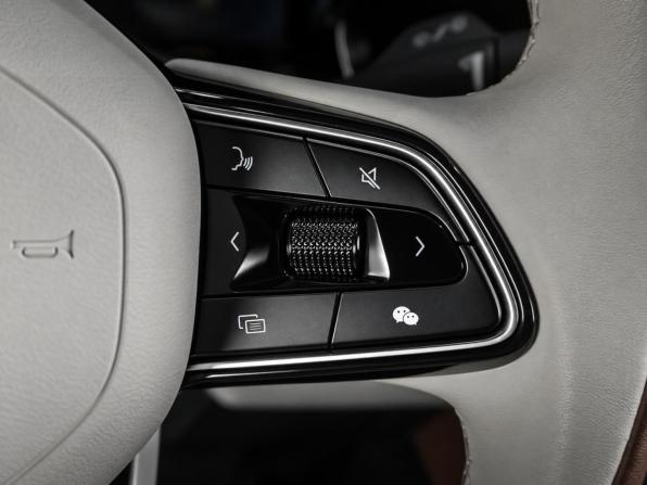 Geely Monjaro I с пробегом 2023 года, цена 3 619 000 рублей, 14961 км, внедорожник, Автокод Объявления