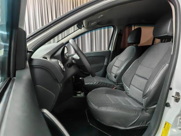 Renault Sandero II с пробегом 2017 года, цена 747 000 рублей, 84000 км, хэтчбек, Автокод Объявления