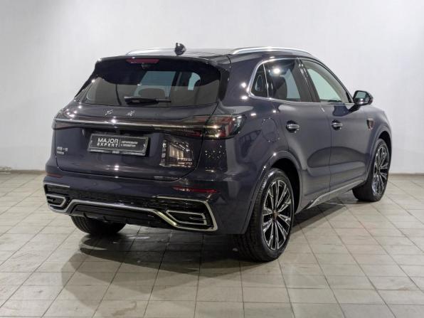 Hongqi HS5 I Рестайлинг с пробегом 2023 года, цена 3 180 000 рублей, 27323 км, внедорожник, Автокод Объявления