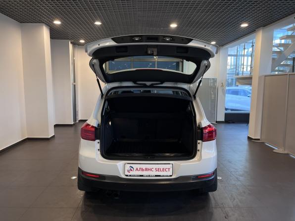 Volkswagen Tiguan I Рестайлинг с пробегом 2012 года, цена 1 340 000 рублей, 103809 км, внедорожник, Автокод Объявления
