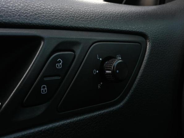 Volkswagen Jetta V с пробегом 2011 года, цена 979 000 рублей, 191494 км, седан, Автокод Объявления