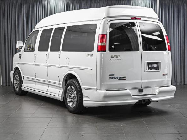 GMC Savana I Рестайлинг с пробегом 2010 года, цена 4 219 000 рублей, 171159 км, минивэн, Автокод Объявления
