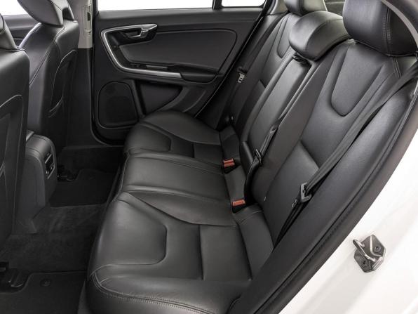 Volvo S60 Cross Country с пробегом 2018 года, цена 2 480 000 рублей, 138585 км, седан, Автокод Объявления