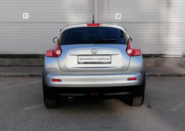 Nissan Juke I с пробегом 2012 года, цена 869 000 рублей, 130324 км, внедорожник, Автокод Объявления