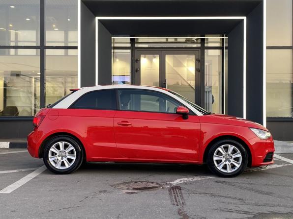 Audi A1 I (8X) с пробегом 2012 года, цена 1 039 000 рублей, 100708 км, хэтчбек, Автокод Объявления