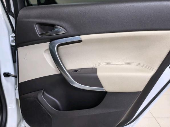 Opel Insignia I с пробегом 2012 года, цена 715 000 рублей, 257293 км, седан, Автокод Объявления