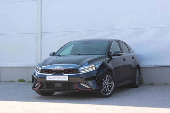 Kia Cerato IV Рестайлинг с пробегом 2022 года, цена 2 297 000 рублей, 67615 км, седан, Автокод Объявления