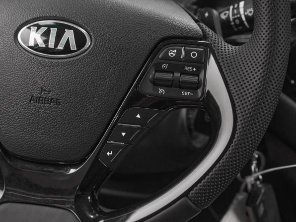 Kia Ceed II с пробегом 2013 года, цена 949 000 рублей, 171300 км, хэтчбек, Автокод Объявления