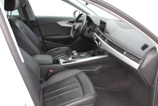 Audi A4 V (B9) с пробегом 2019 года, цена 2 300 000 рублей, 103324 км, седан, Автокод Объявления