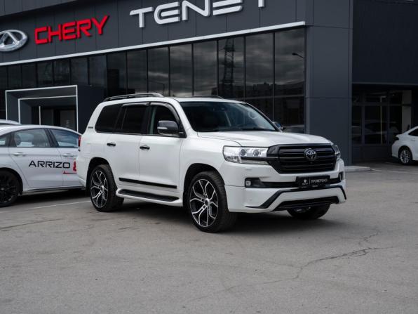 Toyota Land Cruiser 200 Series Рестайлинг 2 с пробегом 2017 года, цена 5 800 000 рублей, 197309 км, внедорожник, Автокод Объявления