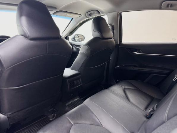 Toyota Camry VIII (XV70) Рестайлинг с пробегом 2021 года, цена 3 099 000 рублей, 89840 км, седан, Автокод Объявления