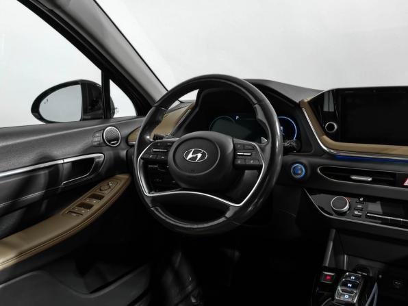 Hyundai Sonata VIII (DN8) с пробегом 2020 года, цена 2 390 000 рублей, 97328 км, седан, Автокод Объявления