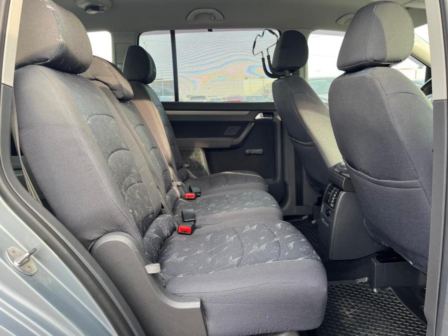 Volkswagen Touran I Рестайлинг Санкт-Петербург  - изображение 19