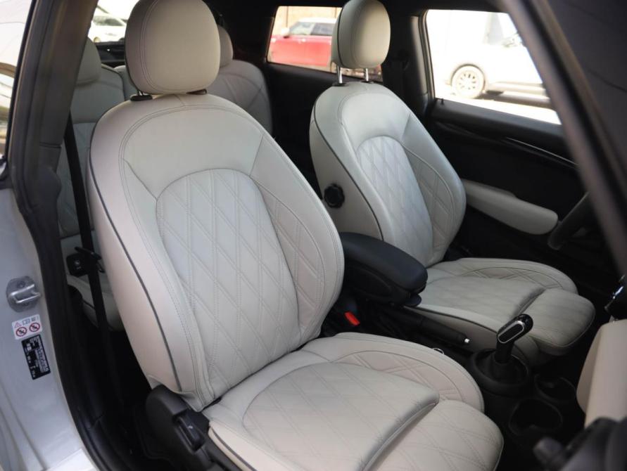 Mini Hatch III (F55/F56) Рестайлинг Санкт-Петербург  - изображение 26