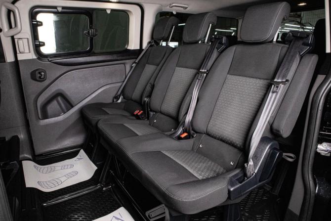 Ford Tourneo Custom I с пробегом 2018 года, цена 3 499 000 рублей, 141972 км, минивэн, Автокод Объявления